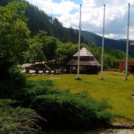 Planinska Kuca Mokra Gora