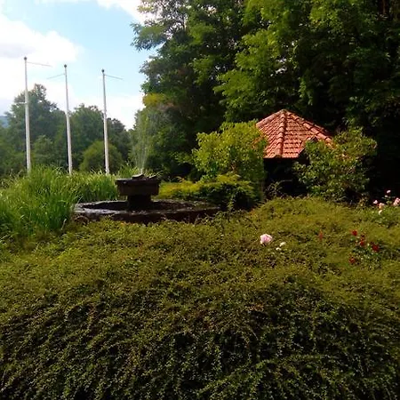Planinska Kuca Mokra Gora