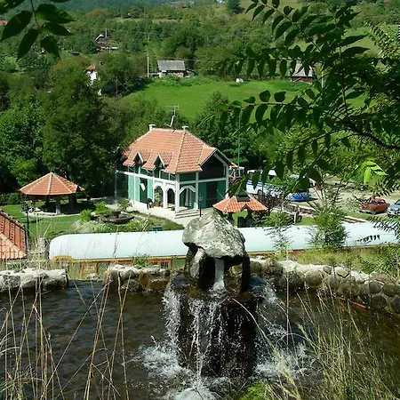 Planinska Kuca Villa *